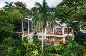 Hotel Si Como No Resort & Wildlife Refuge